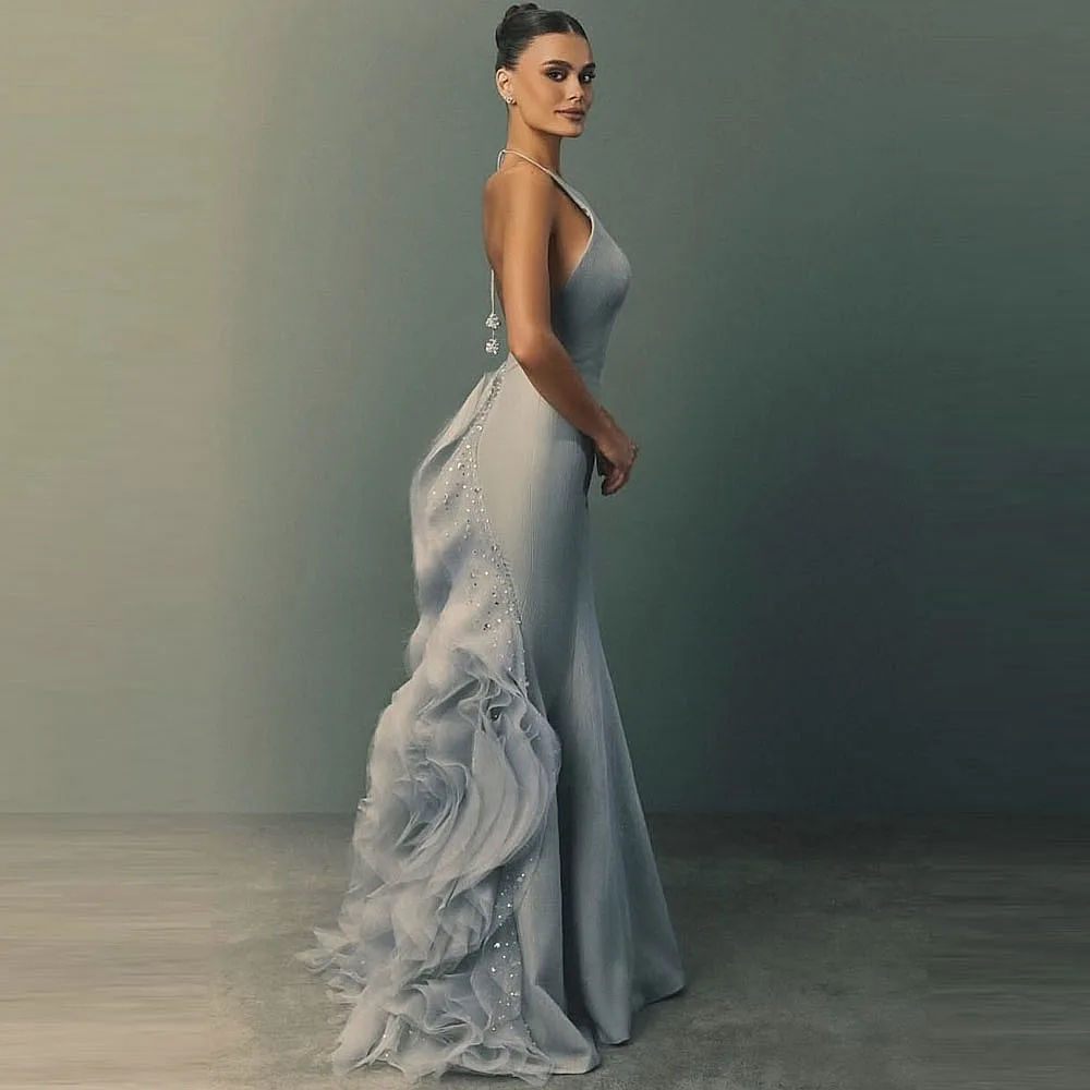 

Eye Catching Backless Prom Dresses Haler Ruffles Wedding Bridal Gowns For Photoshoots Mermaid Eening Gowns