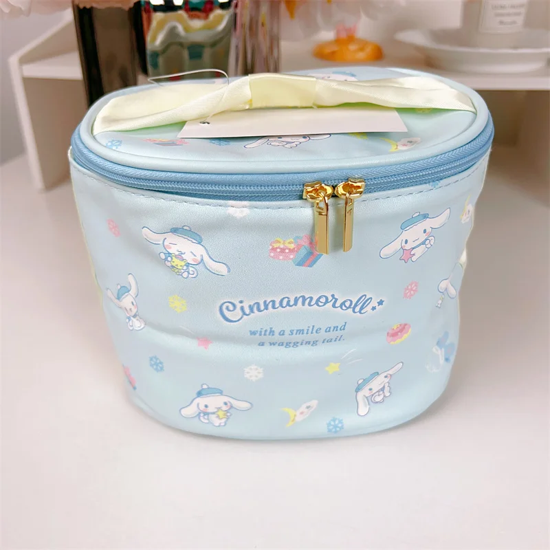 Bella custodia cosmetica in seta Sanrio My Melody Cinnamoroll piccola borsa a doppia stella borsa per cosmetici ad alta capacità ragazza studente