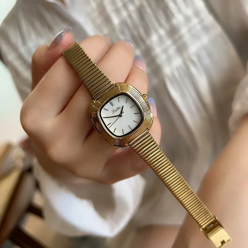 

Gold Watch for Women Luxury Women's Wristwatch Waterproof Golden Female Clock Quartz Stainless Steel Fashion Ladies Watch