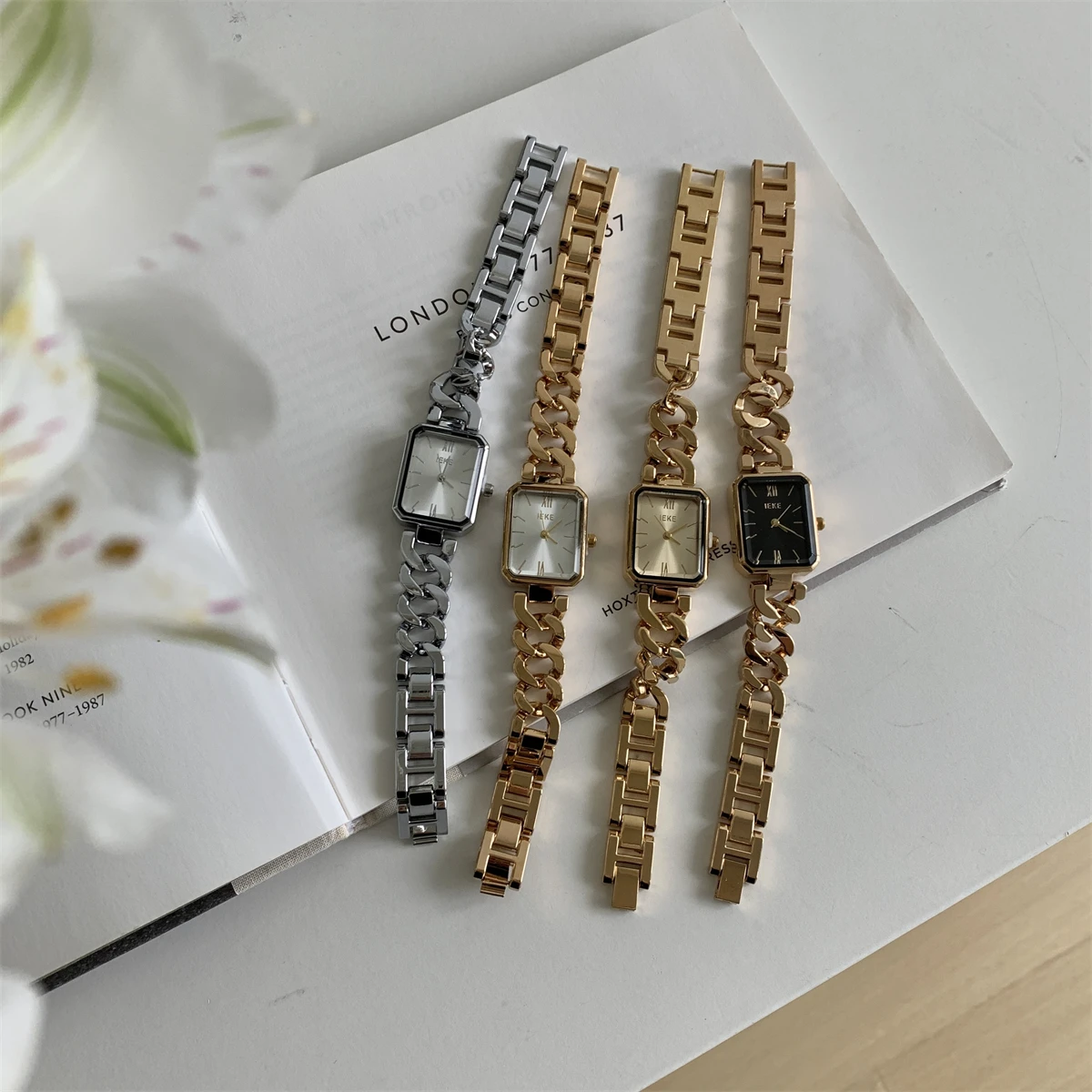 

Exquisite Retro Minimalist Forest-Style Fashion Chain Bracelet Watch, Elegant Women'S Watch, Watch Accessory, Women'S Gift.