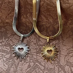 Stainless Steel Solar Heart Love Pendant Necklace Gold Color Blade Snake Glod Bone Chain Coliers Party Jewelry 40+5cm Long