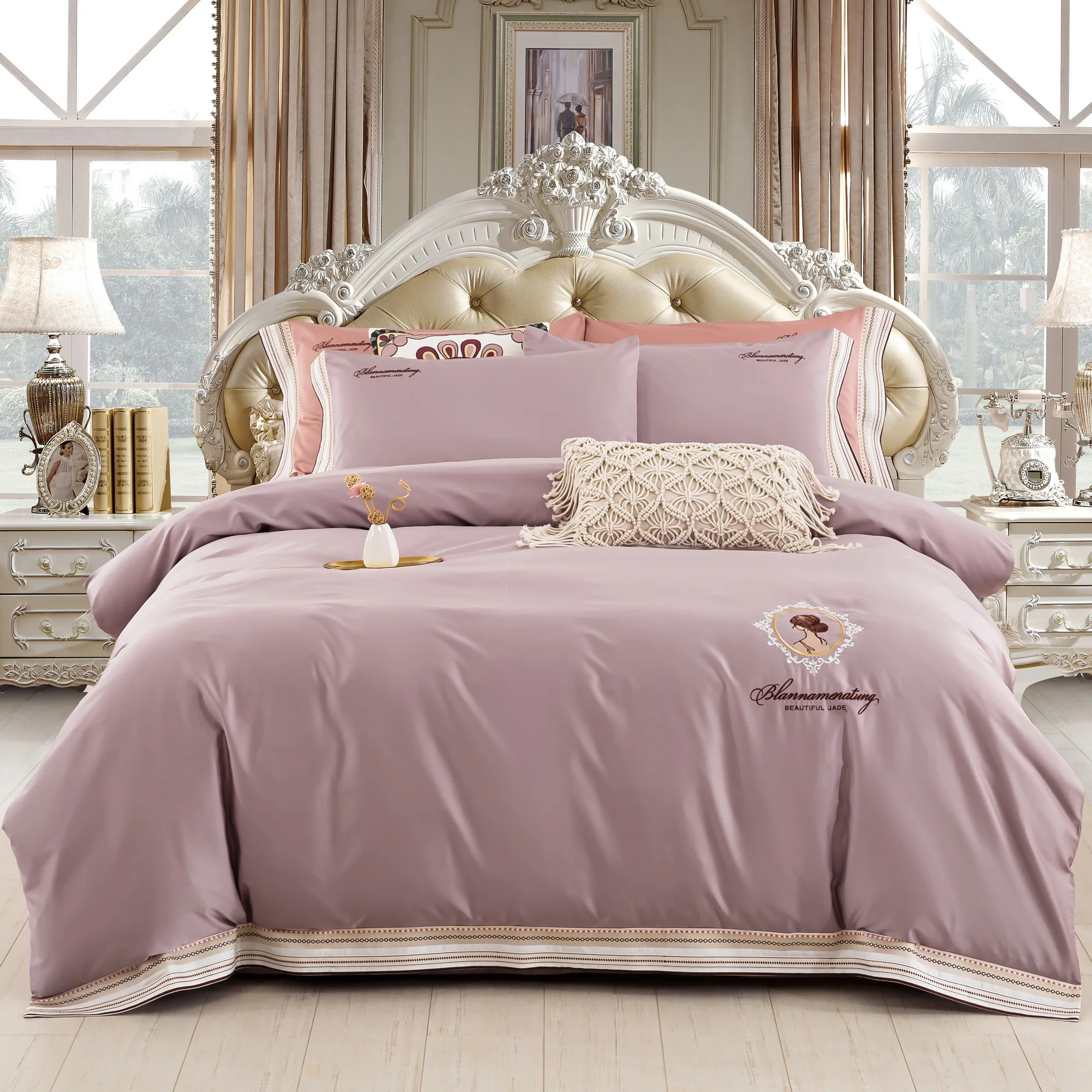 

2022 four-piece bedding fashion cotton double household bed sheet quilt cover splicing design bedding fashion pink purple color
