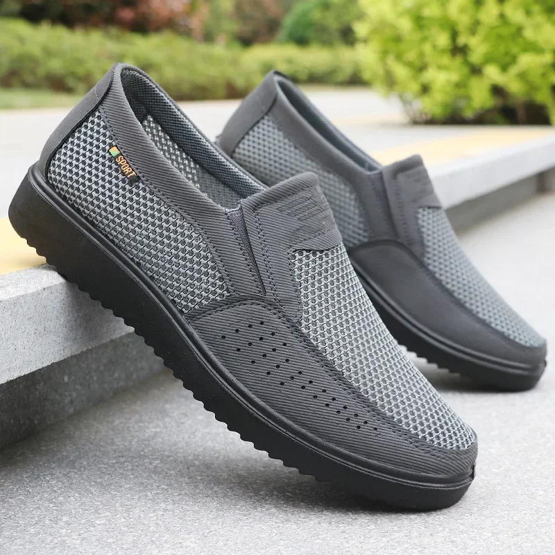 Sommerliche Herren-Slipper aus atmungsaktivem Mesh, rutschfeste, leichte Freizeitschuhe aus Stoff für Väter – Detail 4