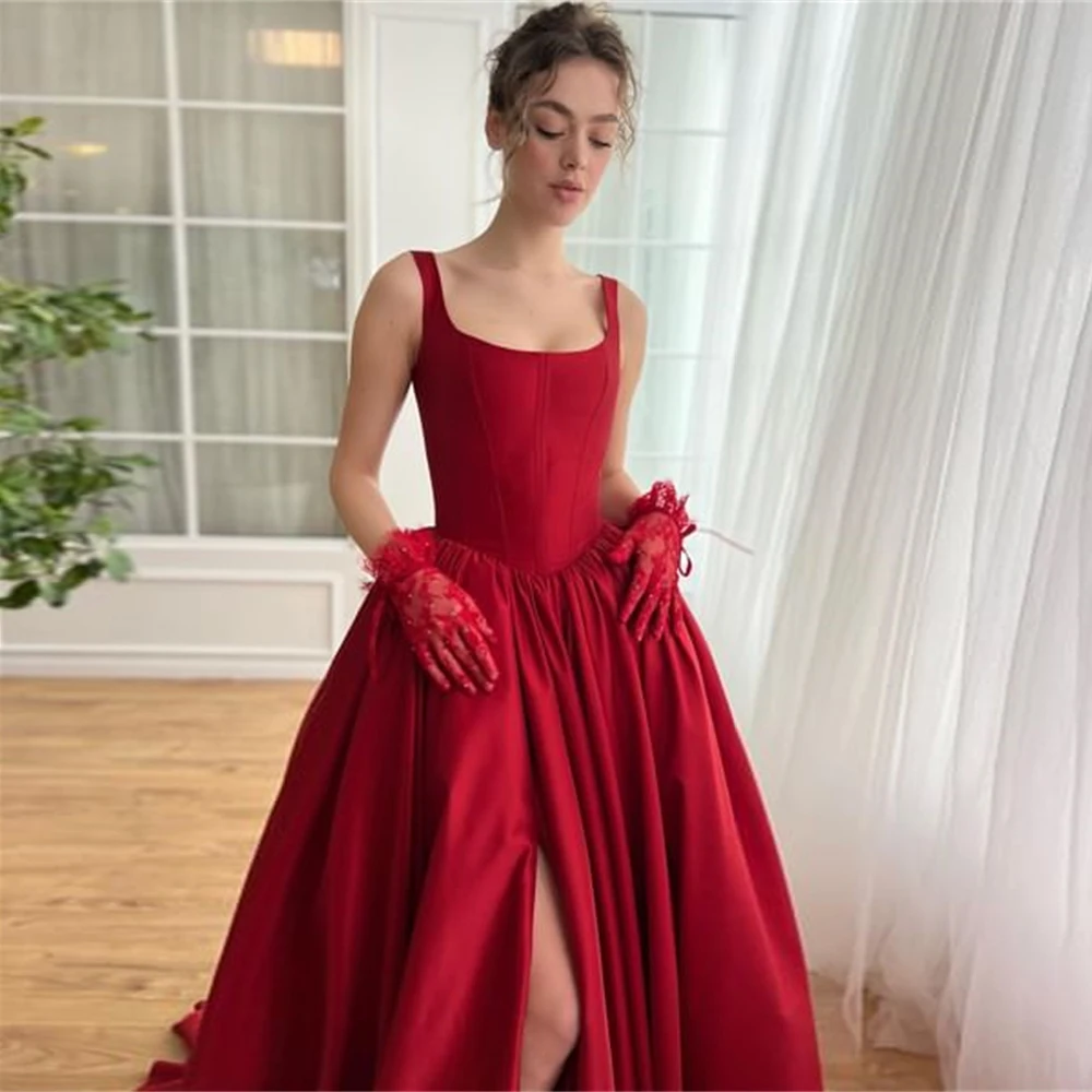 

Red Sleeveless Satin Evening Dresses Slit Square Neck A Line Bride Gowns Formal Prom Dress Floor Length Women Wedding Guest Gown