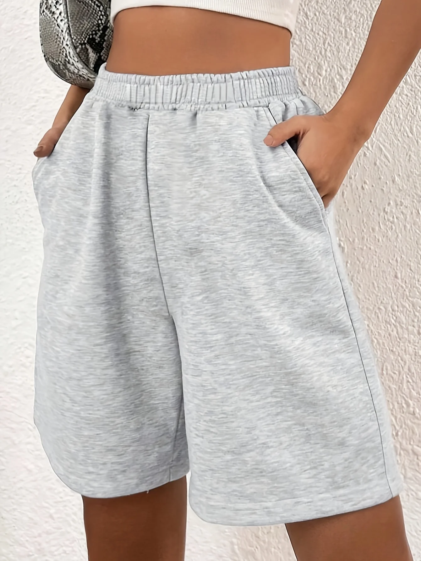Lässige Sportshorts, weicher Strickstoff, elastischer Bund, stilvolles, schlichtes und vielseitiges Design, Damen-Shorts, schwarze Shorts