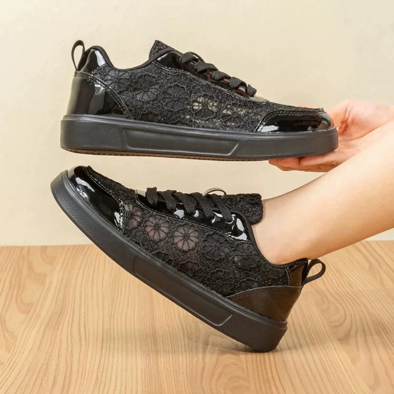 

Plus Size Women's Shoes Mesh Breathable Platform Soles Women's Summer Wide and Fat Feet New Sports Casual Shoes