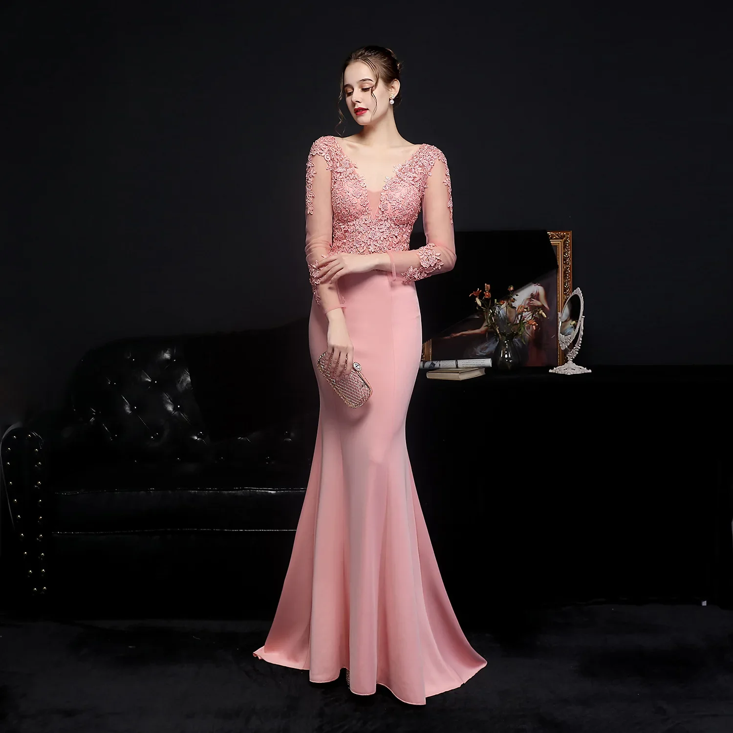 

Evening Dress Pink Appliques Stretchy Full Sleeves V-neck Zipper Mermaid Trumpet Floor Length Women Party Formal Gowns YE079