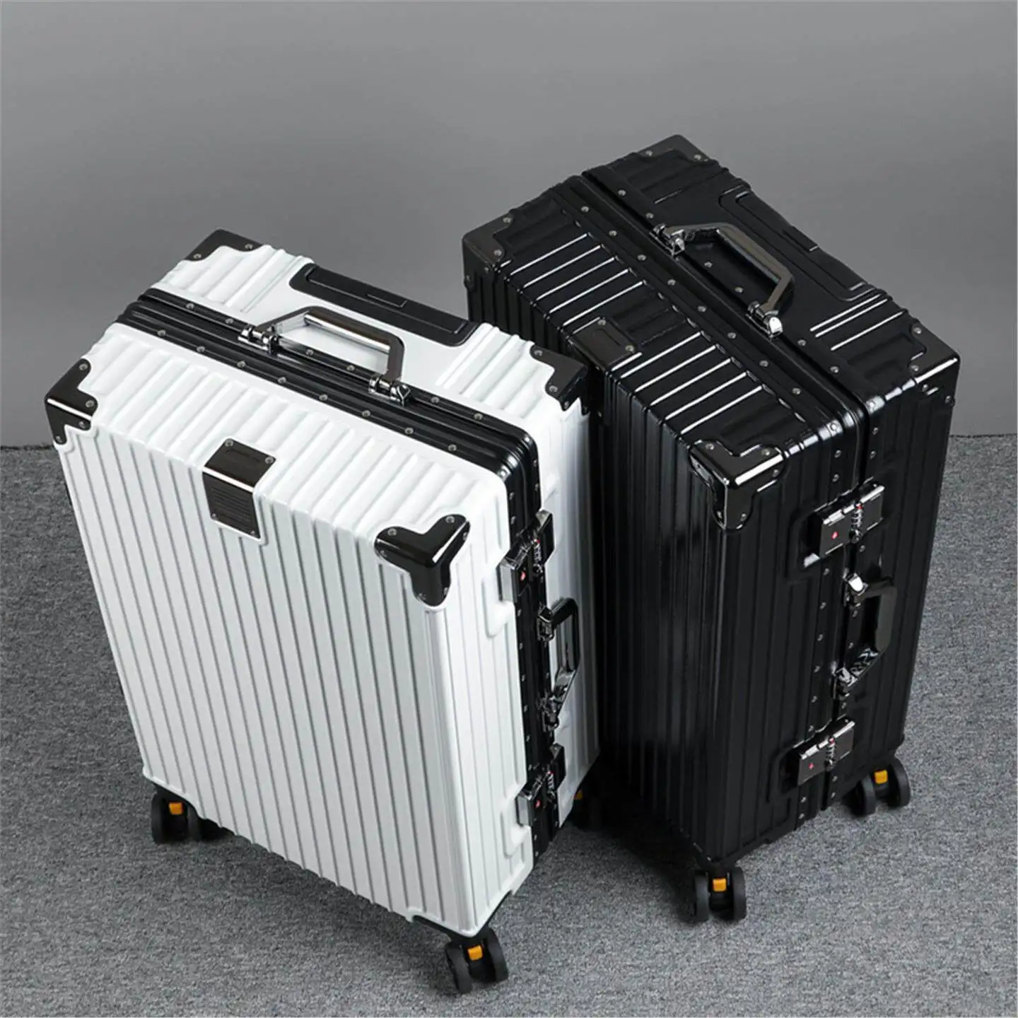 valise-de-voyage-en-aluminium-durable-avec-cadre-robuste-pour-femmes-compacte-20-pouces-et-robuste-24-pouces-avec-roulettes