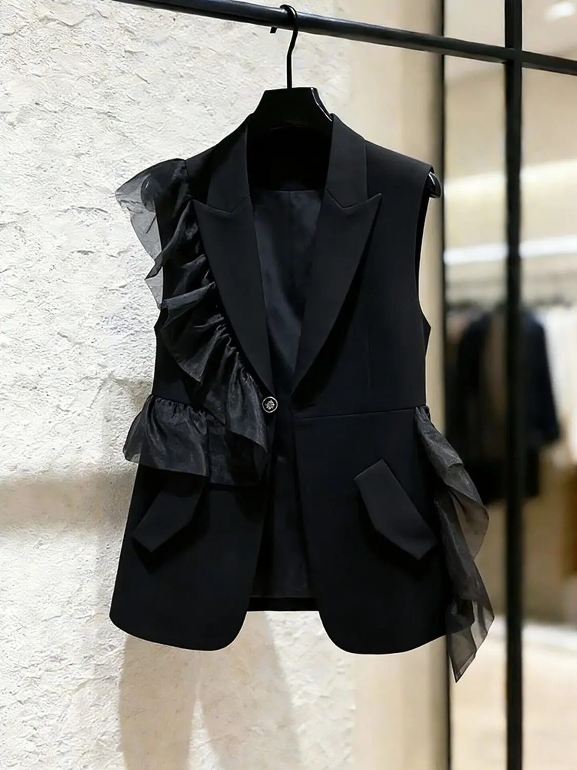 Black Vests Jackets Women's Clothes 2026 Temperament Oversized Tops Ropa Mujer Patchwork Gauze Ruffles Waistcoat Chic Tanks Coat