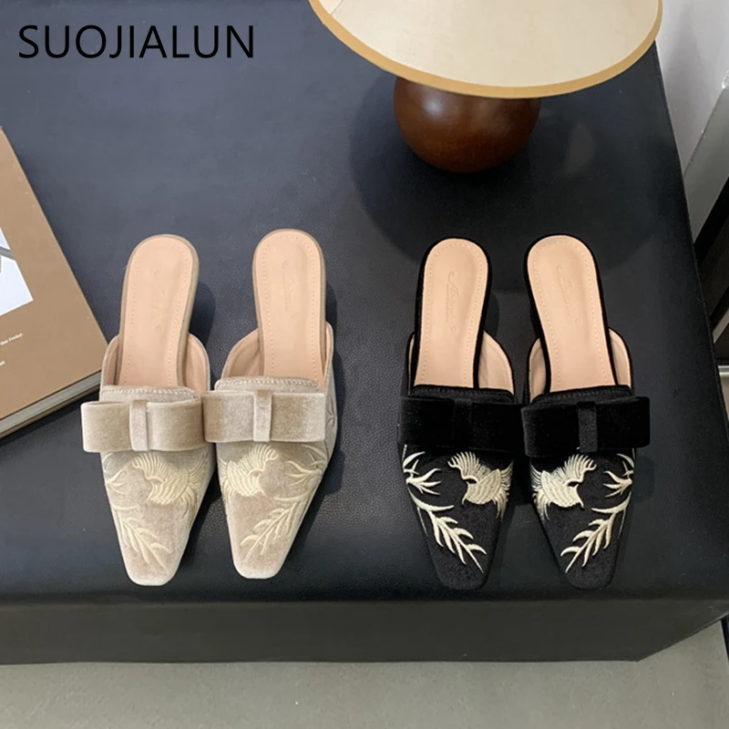 SUOJIALUN-Pantoufles rondes brodées pour femmes, mules à enfiler, chaussures fines à talons bas, sandales élégantes pour dames, nouvelle collection printemps 2024