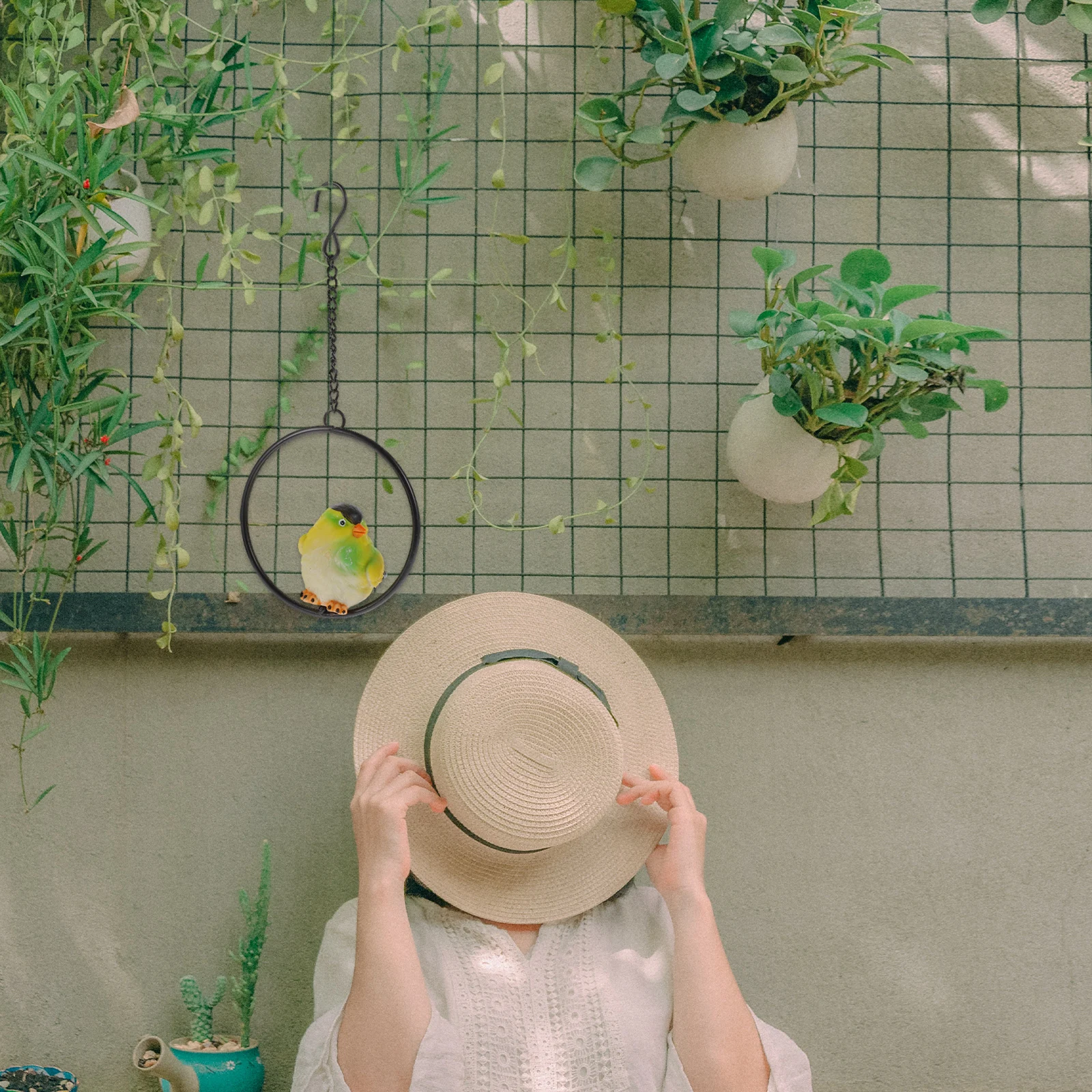 

2Sets Bird Pendants Bright Resin Hanging Decor Lifelike Iron Ring Garden Living Room Wall Art Housewarming Gift