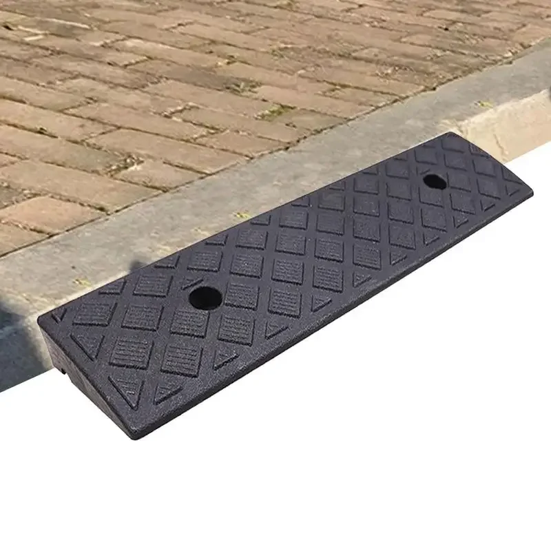 

Plastic PVC Road S-lope Ramp Pad Portable Car Step UphillTriangle Mat Curb Garage Ramp Non Slip Flooring Ramp