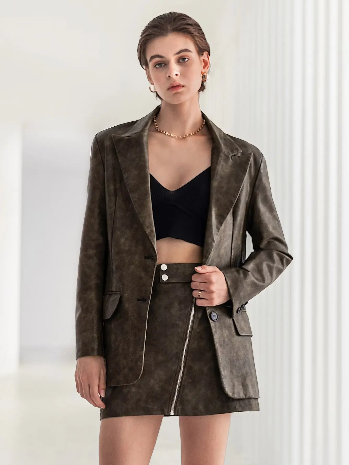 Blazer solto de couro falso feminino, jaqueta de couro marrom, novo casaco para mulheres