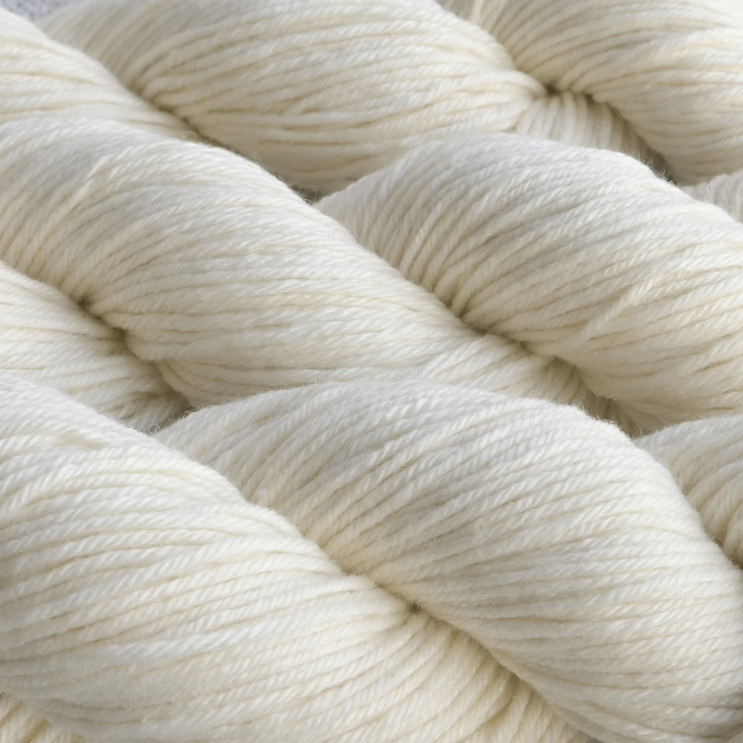 50g Lotus Yarns Silk Yak Sport Weight Yarn, Undyed Natural Skein for Knitting Crochet Hand‑Dyeing Craft`