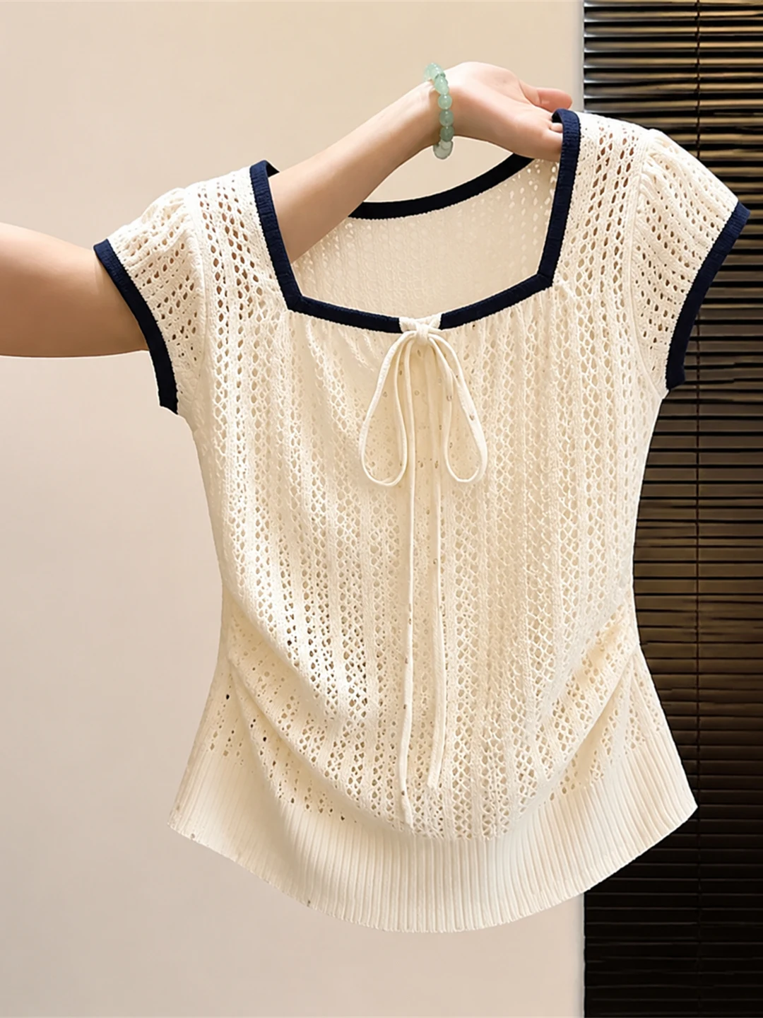

Sweet Style Ice Silk Knitted Short Sleeve Top Fashionable Slimming Versatile Summer Fashion Youthful Korean Straight Cut Silk...
