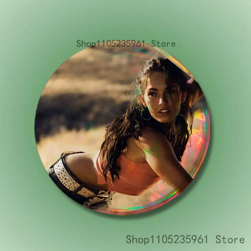 

M-Megan F-Fox Sexy 58mm 44mm HD Print Brooch Badges Pretty Derby Round Display Brooches Lapel Pins Custom