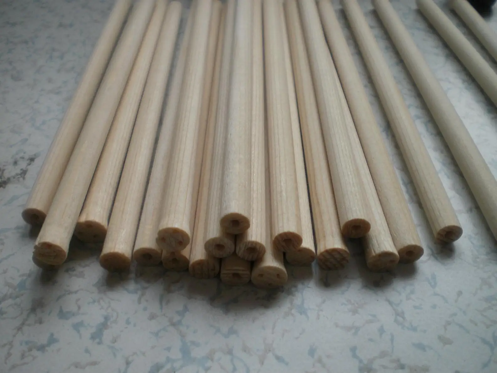 

6PCs Spruce DOUBLE BASS Sound Post 19mm*30cm or 17mm*30 or 16mm*28cm