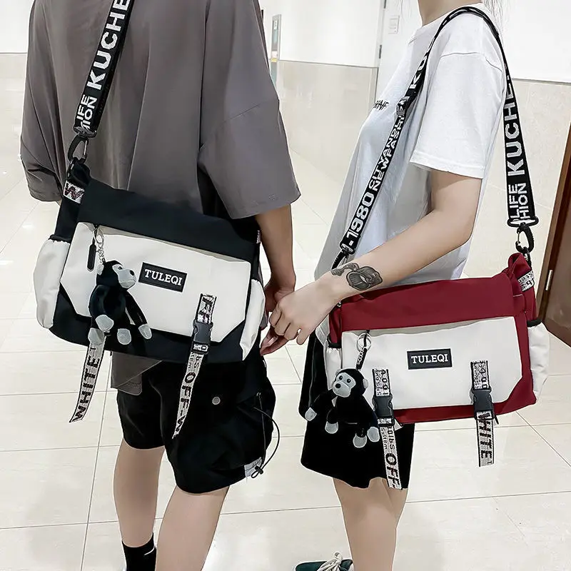 

Men's Messenger Bag Japanese Fashion Large Capacity Handbags Shoulder Bag Casual Student Canvas Bag Nylon Tooling Crossbody Bags