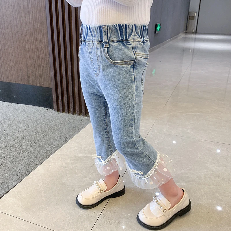 

2022 Girls Jeans Lace Edge Cute Children's Pants Large Elastic Overpainted Shorts Spring and Autumn High Quality Children's Pant