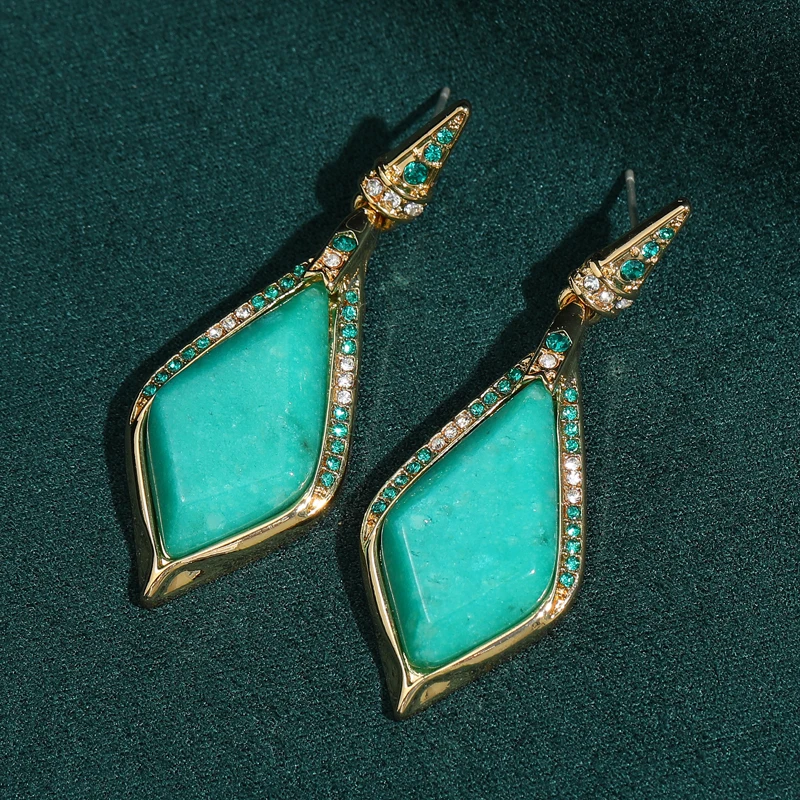 

Rhombus Green Agate Drop Earrings For Women Vintage Pendant Jewelry Small Rhinestone Decoration Charm 2026 New Trends Engagement