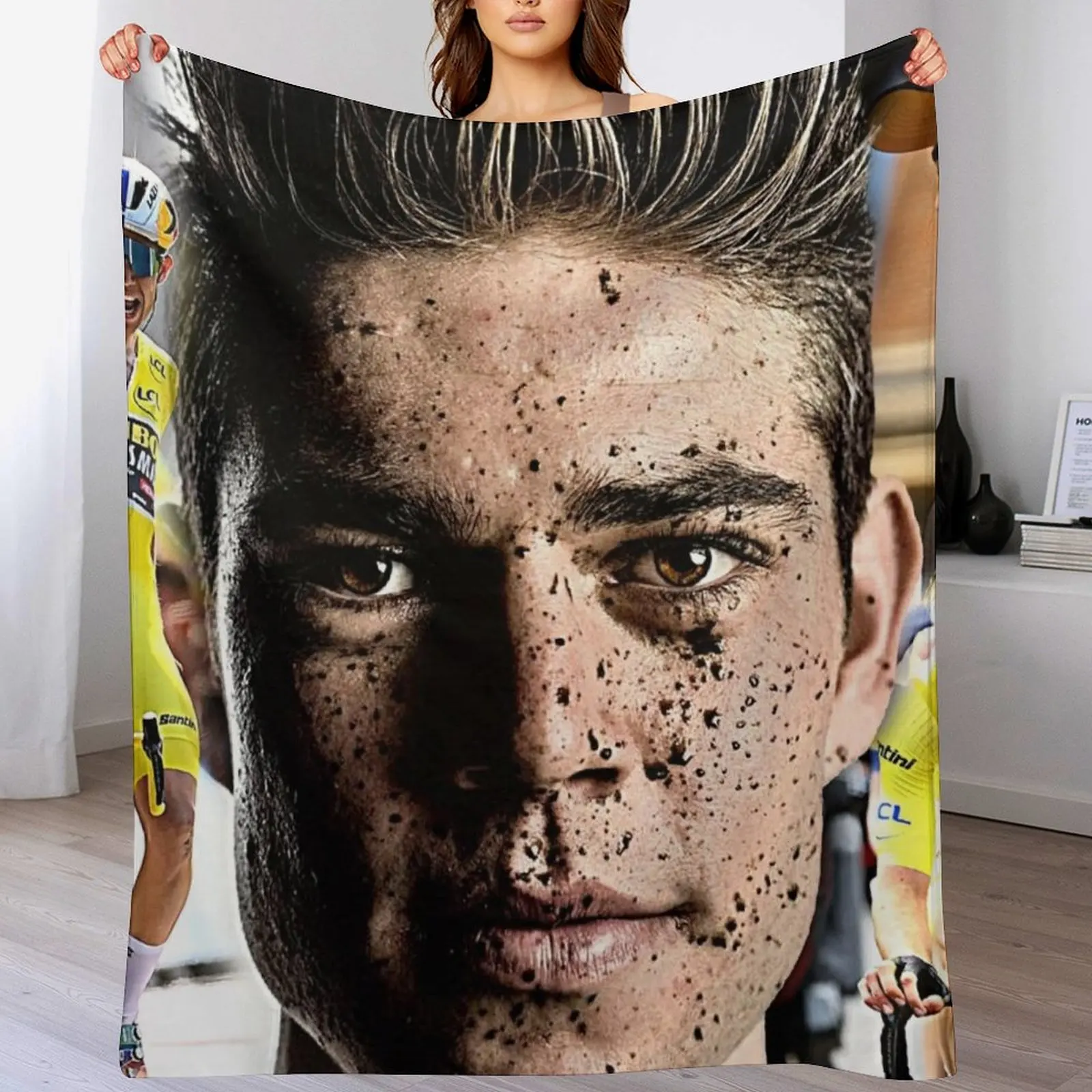 

Wout van aert Throw Blanket Elegant Warm Throw Blanket for Hotel Home