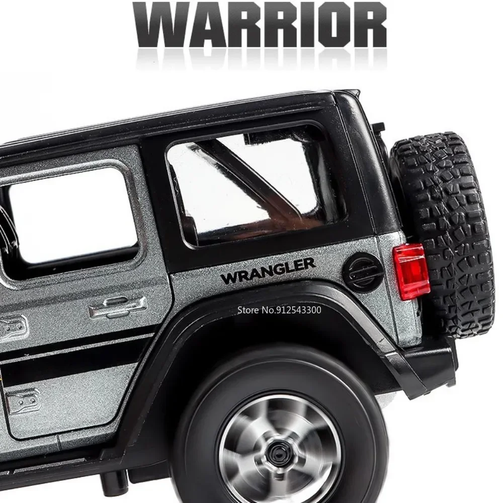 1:22 Schaal Wrangler Rubicon Model Auto Speelgoed Diecast Metal Pull Back Geluid Licht Terreinwagen Modellen Speelgoed voor kinderen Presenteert