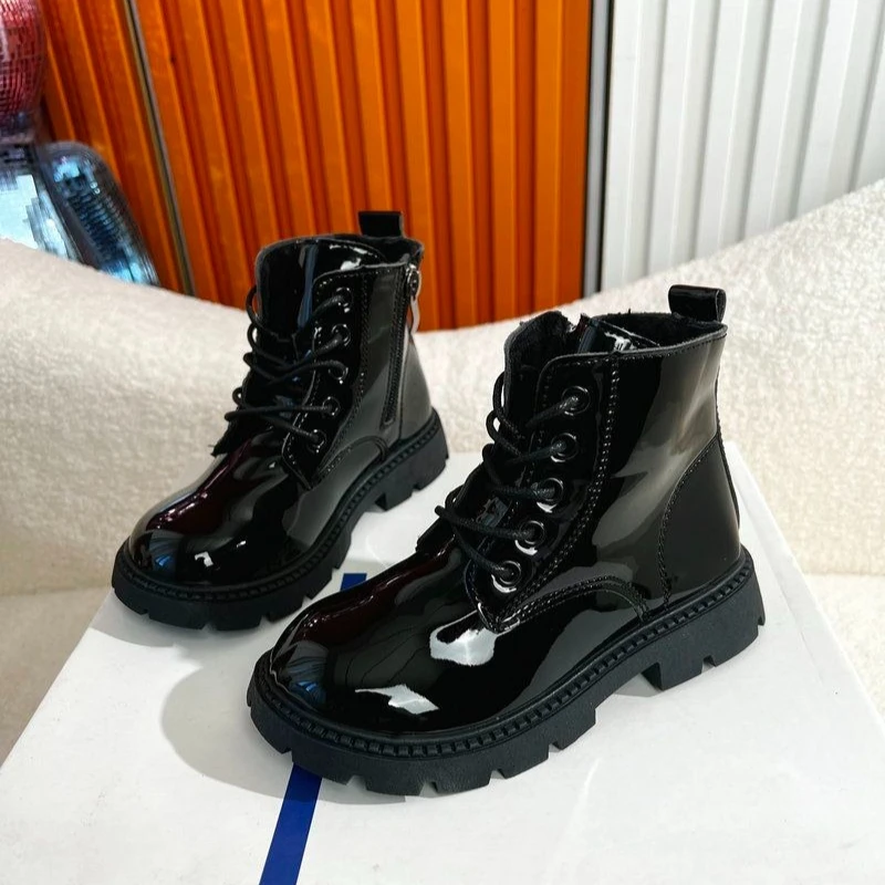 

2026 Autumn Winter Girls British Style Faux Fur Short Boots Warm Kids Leather Boots Trendy Cozy Winter Footwear for Children