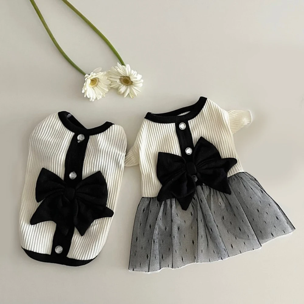 Black White Bow-Knot Dog Dress Pet Outfit With Large Bow Cotton Pullover Puppy T-Shirt Dog Clothes Cat Vest Couple Pet Dress