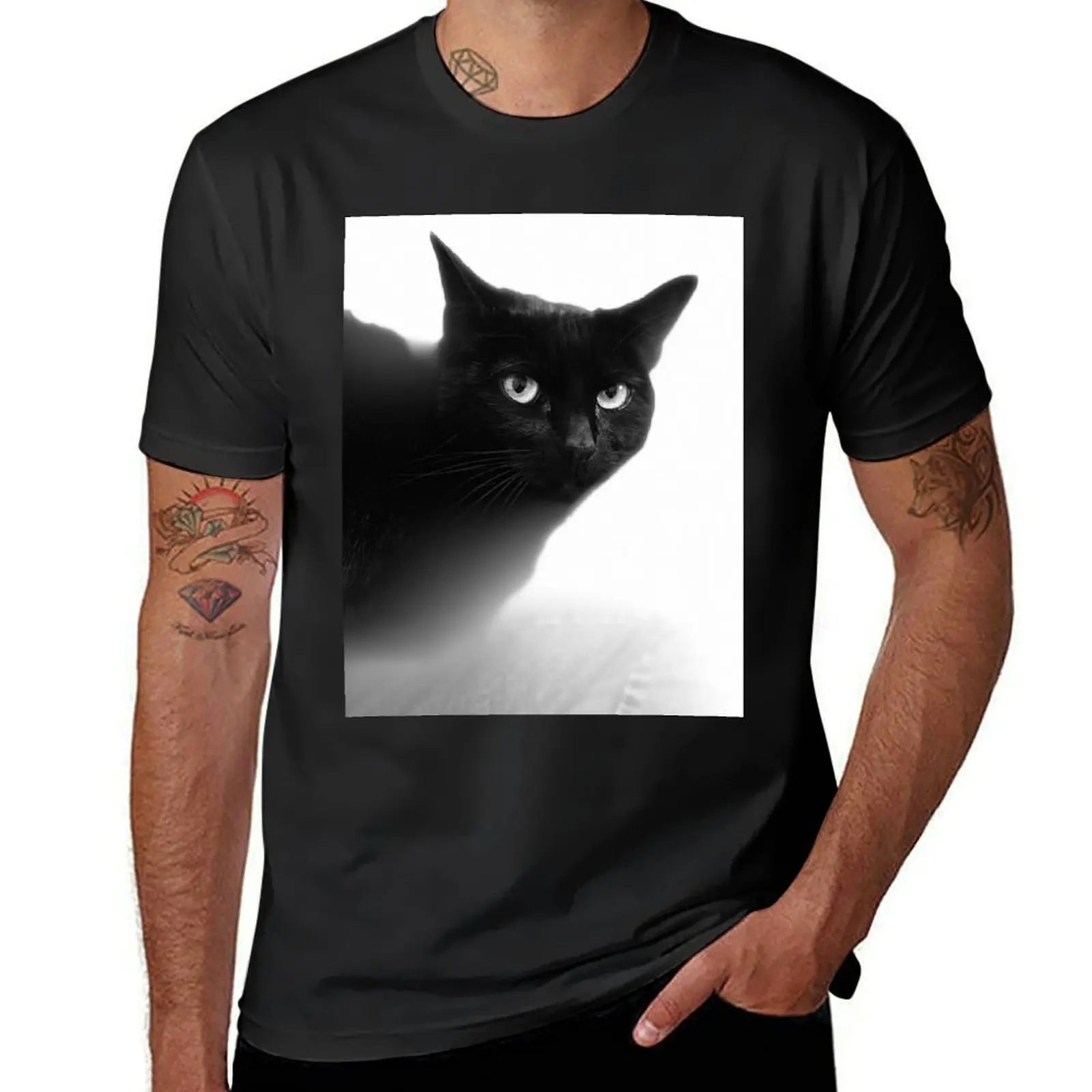 

Portrait black cat with white diffusion T-Shirt sweat boys whites new edition men t shirt