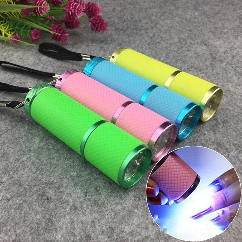 1 pçs mini secador de unhas lanterna led portátil lâmpada uv para gel de unhas secador rápido 4 cores manicure lâmpada ferramenta uso 3 bateria aaa