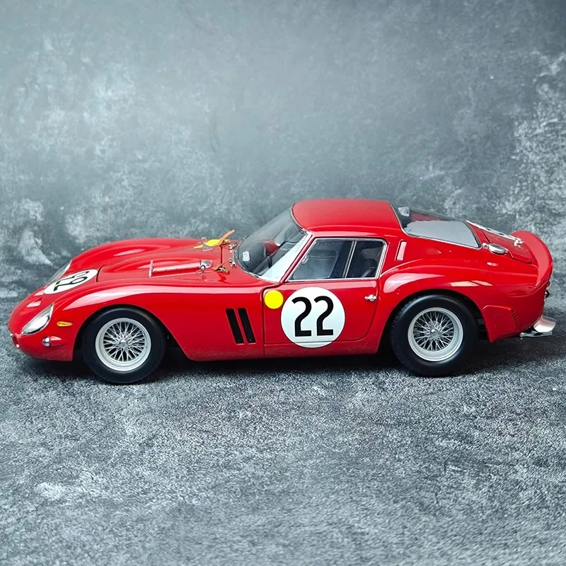 Kyosho-Modèle de voiture Ferrari 250GTO en alliage, modèle de simulation, voitures d'affichage, collection en édition limitée, cadeau d'anniversaire pour garçon, 1/18