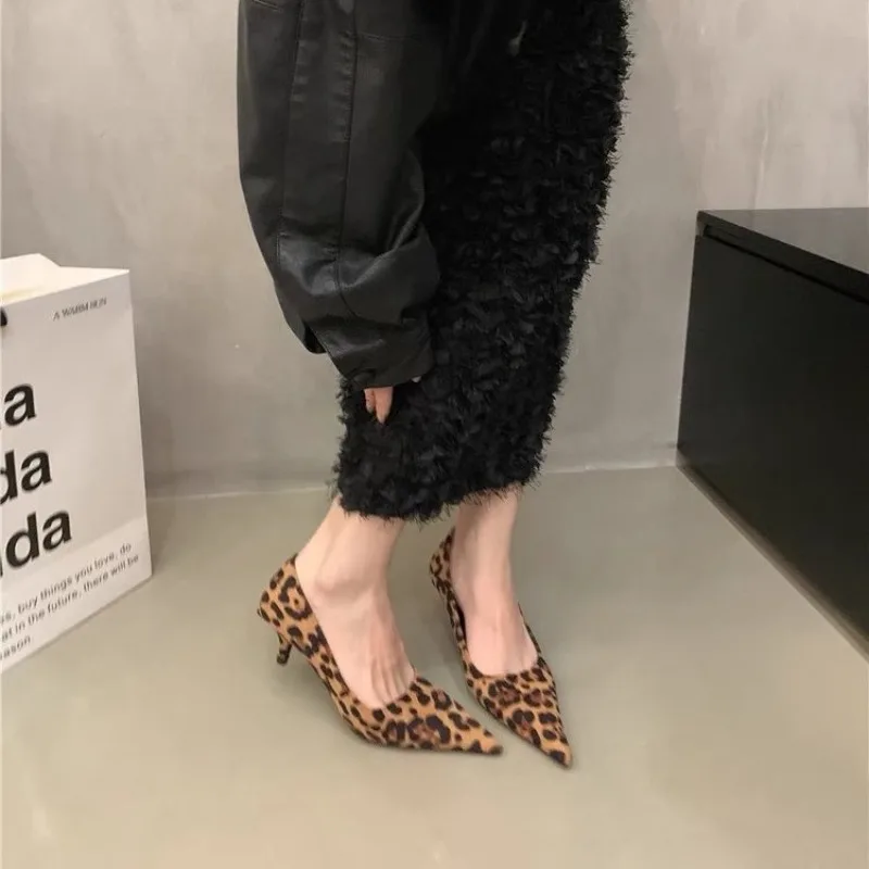 New Style Fashion Leopard Sexy Pointed Toe High Heels Women Shoes Autumn Designer Elegant Dress Party Shoes Fashion Goth Pumps