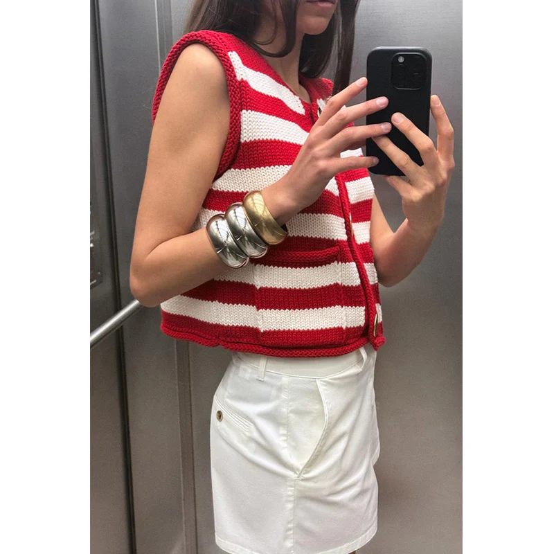 

Summer Women's Knitted Top Single Row Multi-Buled Svel round Ne Vest Sle Striped Pattern Comfortable Polyester Fiber