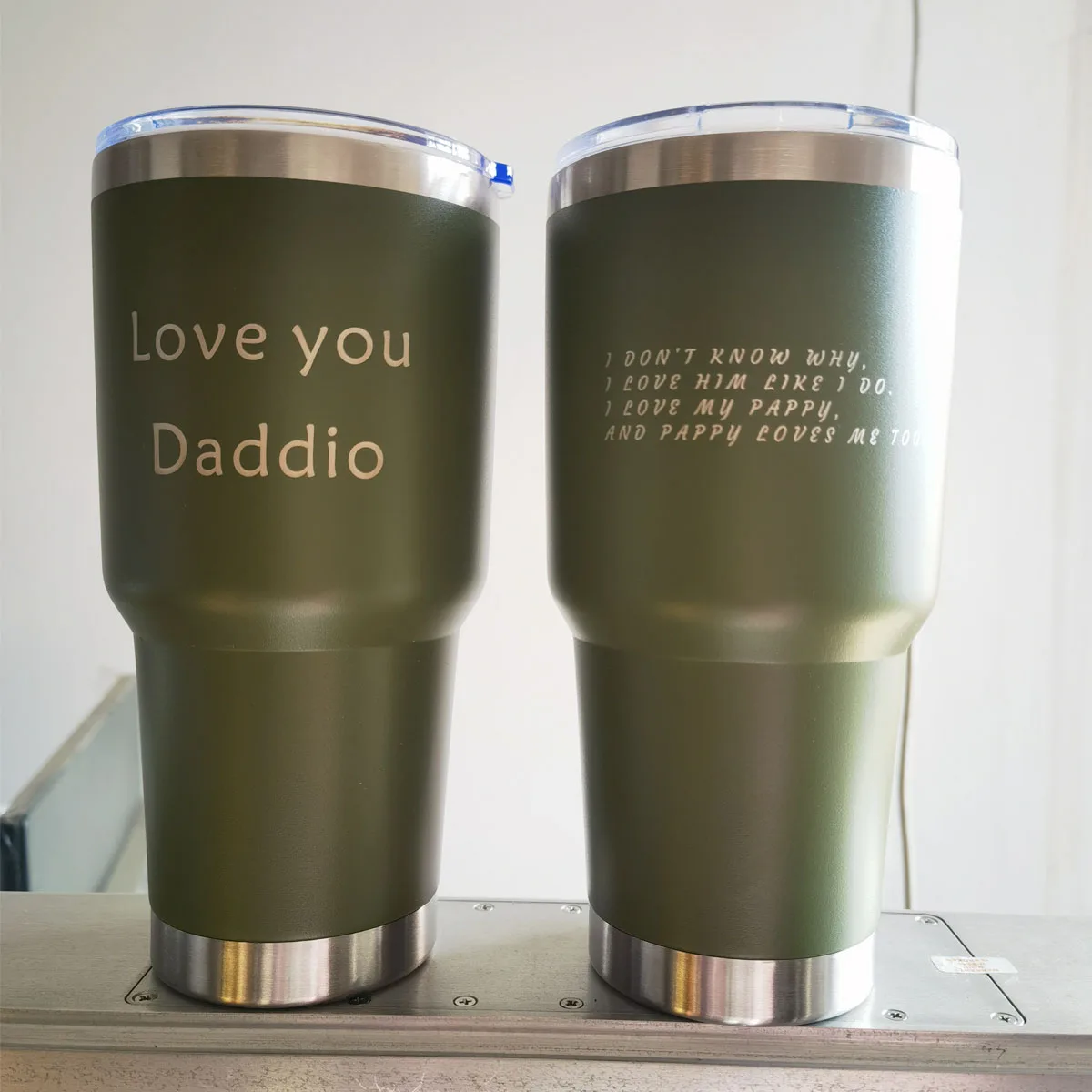 

Уникальные подарки ко Дню отца, подарки на день рождения или Рождество для мужчин, подарок для барбекю для папы, индивидуальная термос на 30 унций с крышкой, большая пивная кружка