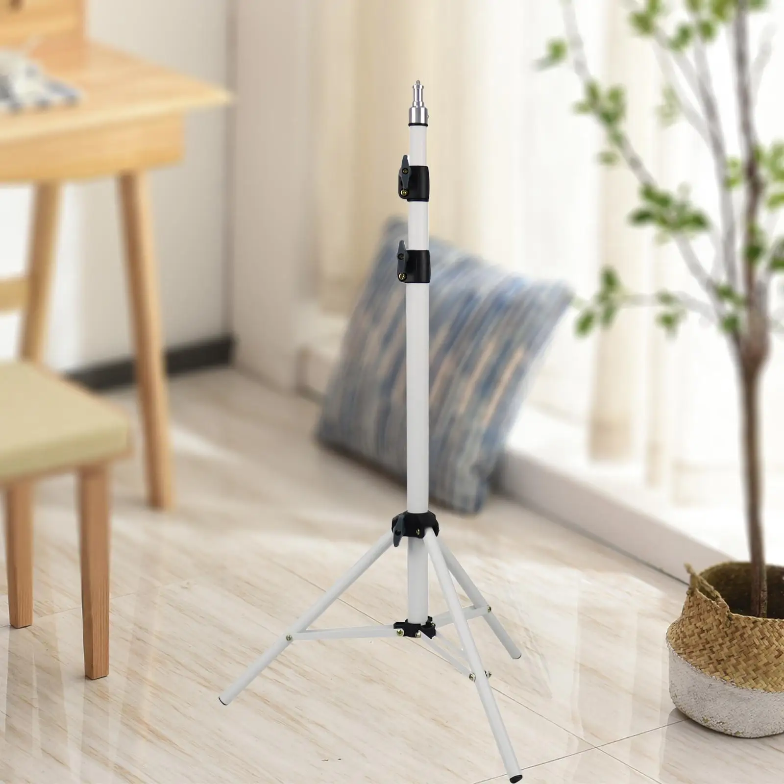 

with 1/4" Thread Tripod Stand Sturdy Travel Multifunctional 3 Section Projector