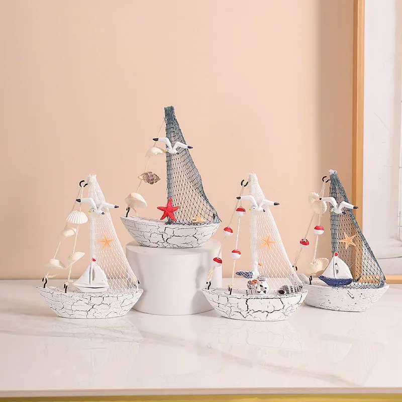 

Mediterranean Wooden Mini Sailboat Smooth Sailing Home Desktop Sailboat Model 장식품