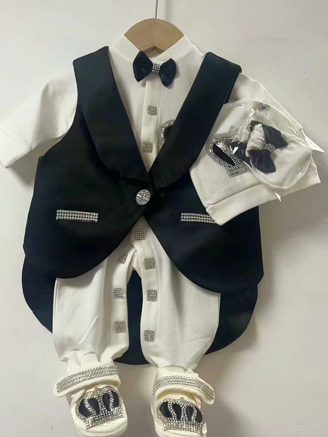 5pcs Newborn Baby Boy Outfits Blazer Vest Kids Clothing Cotton Infant Products Body Suit Shirt Pants Mittens Receiving Blanket