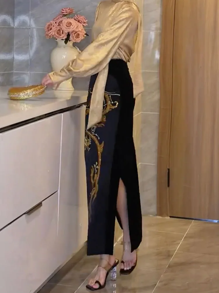 Ele Dragon Pattern Borduurwerk Hoge taille Asymmetrische split-bodycon rok voor herfst-winterseizoen Nieuwe retro Chinese Sle