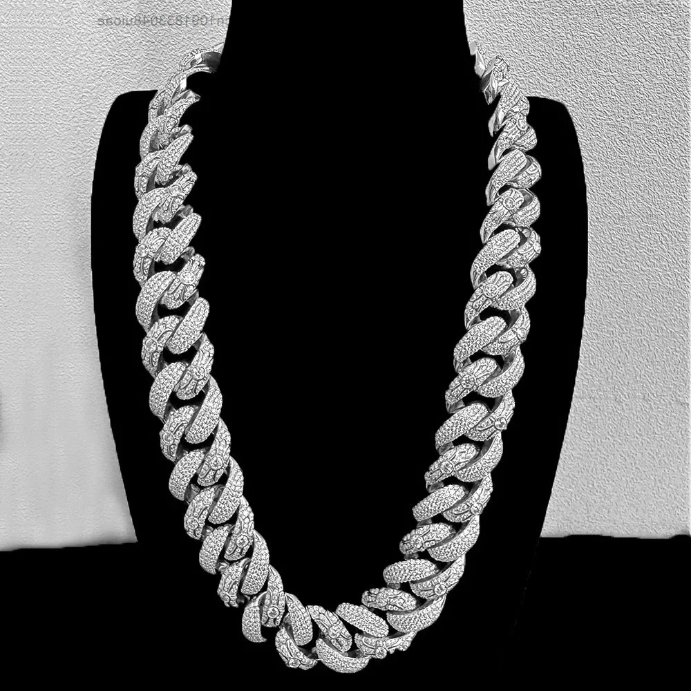 

Buss Down Hiphop Cuban Necklace 925 Sterling Silver Custom Chain Iced Out 20mm 4 Rows Moissanite Cuban Chain