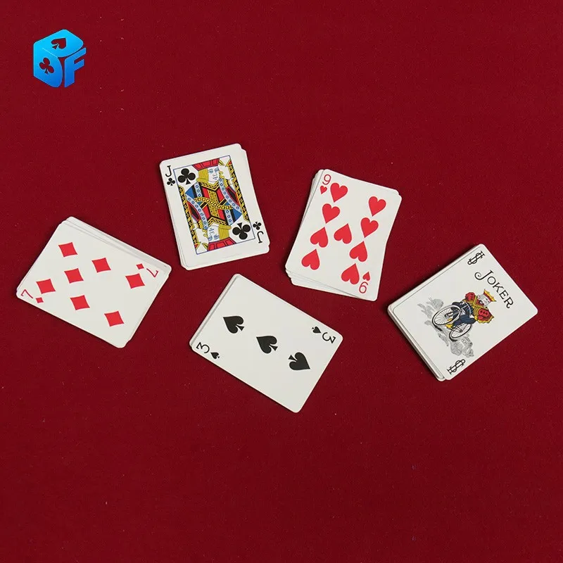 Illusion Master White Card Becomes Miscellaneous Card Becomes Same Count Card Back Discolored Close up Shocking Magic Props