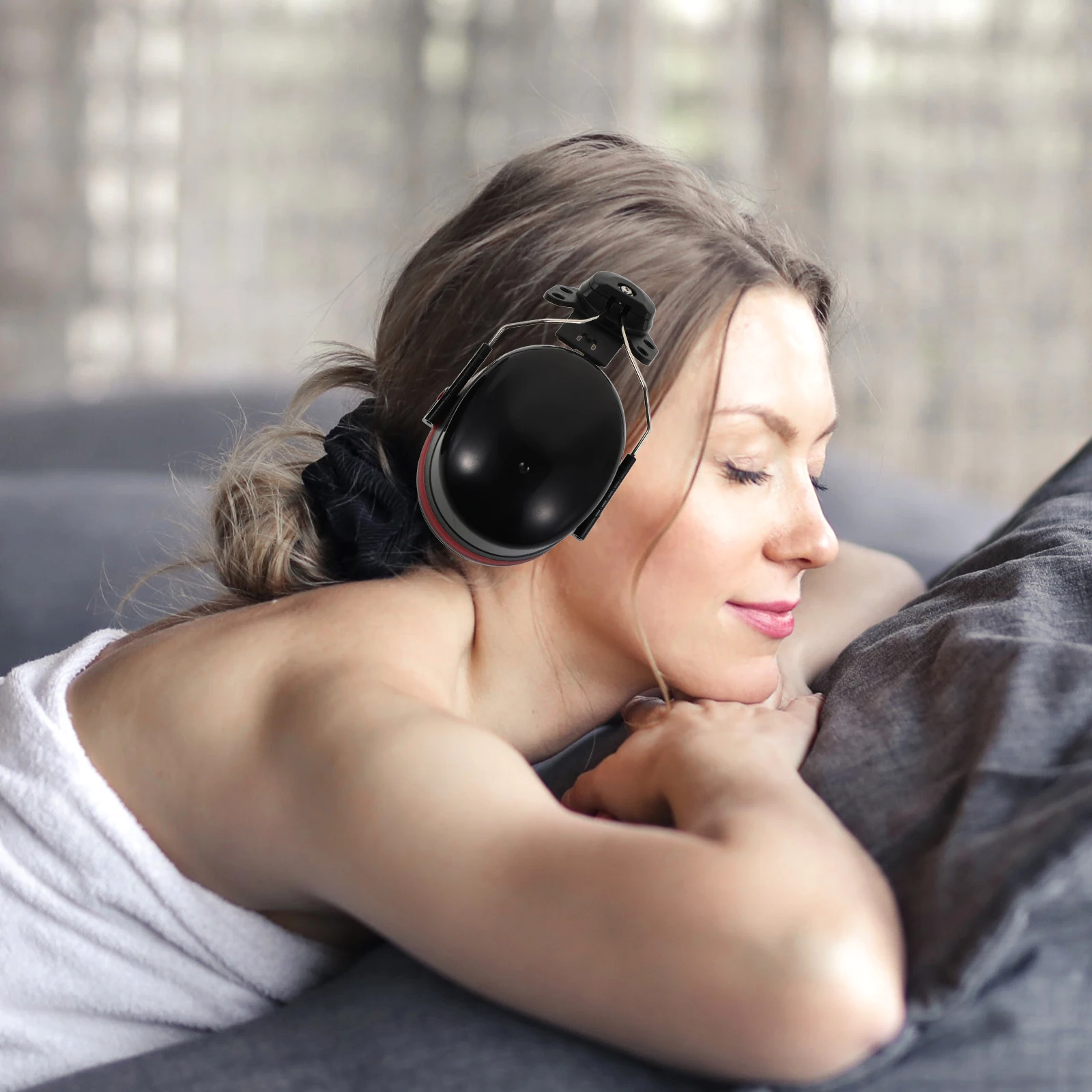 

1 Pair Black Red Soundproof Earmuffs Hearing Protection Noise Reduction Industrial Ear Protectors Sponge Padded Comfortable High