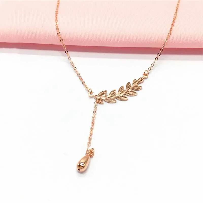 Plated 14K Rose Gold Leaf Necklace Waterdrop Chain Pendant Light Luxury Exquisite Engagement Ladies Jewelry