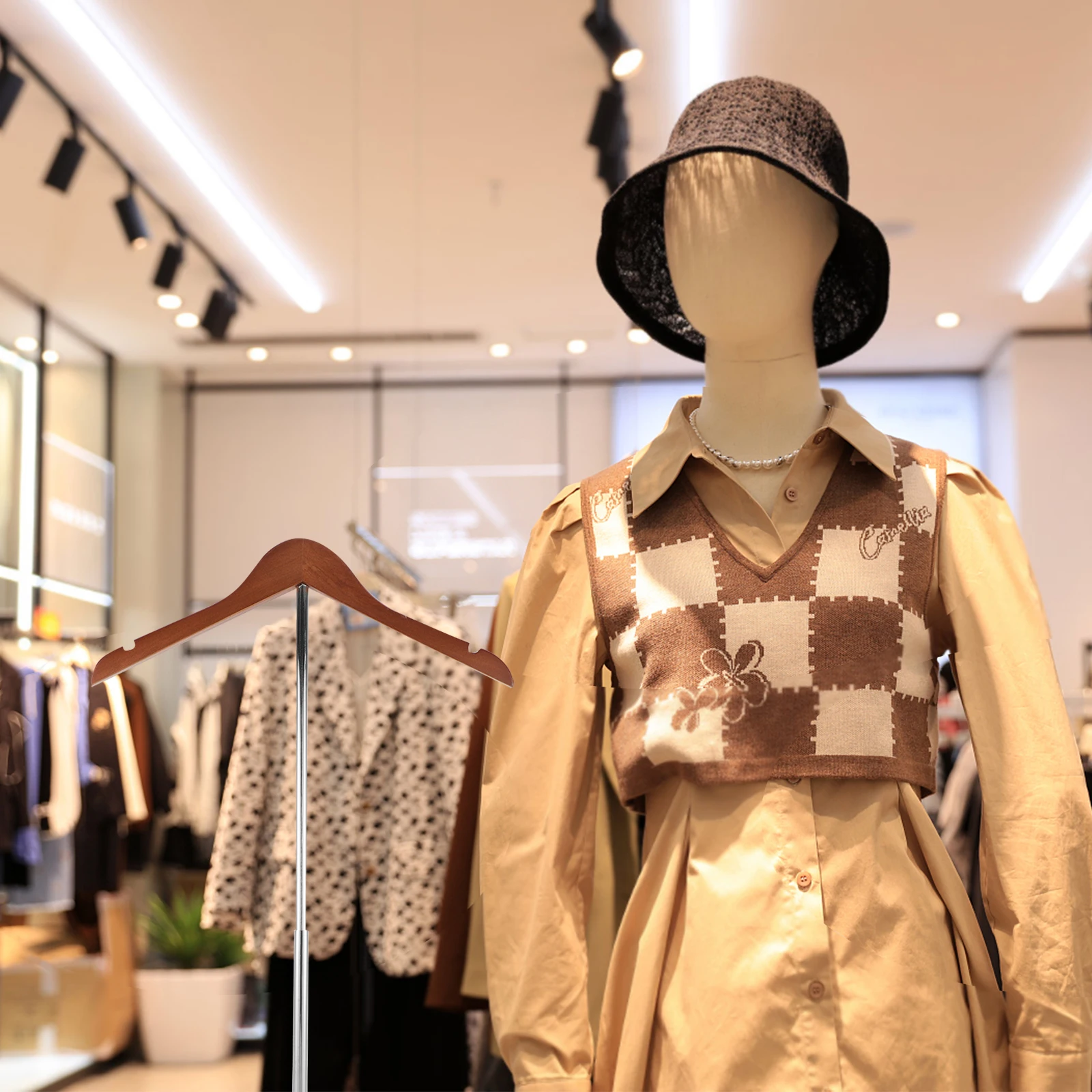 

Стойка для демонстрации одежды Т-образная подставка для рубашек, курток и пальто. Простая установка. Стойка для демонстрации одежды для розничной торговли.