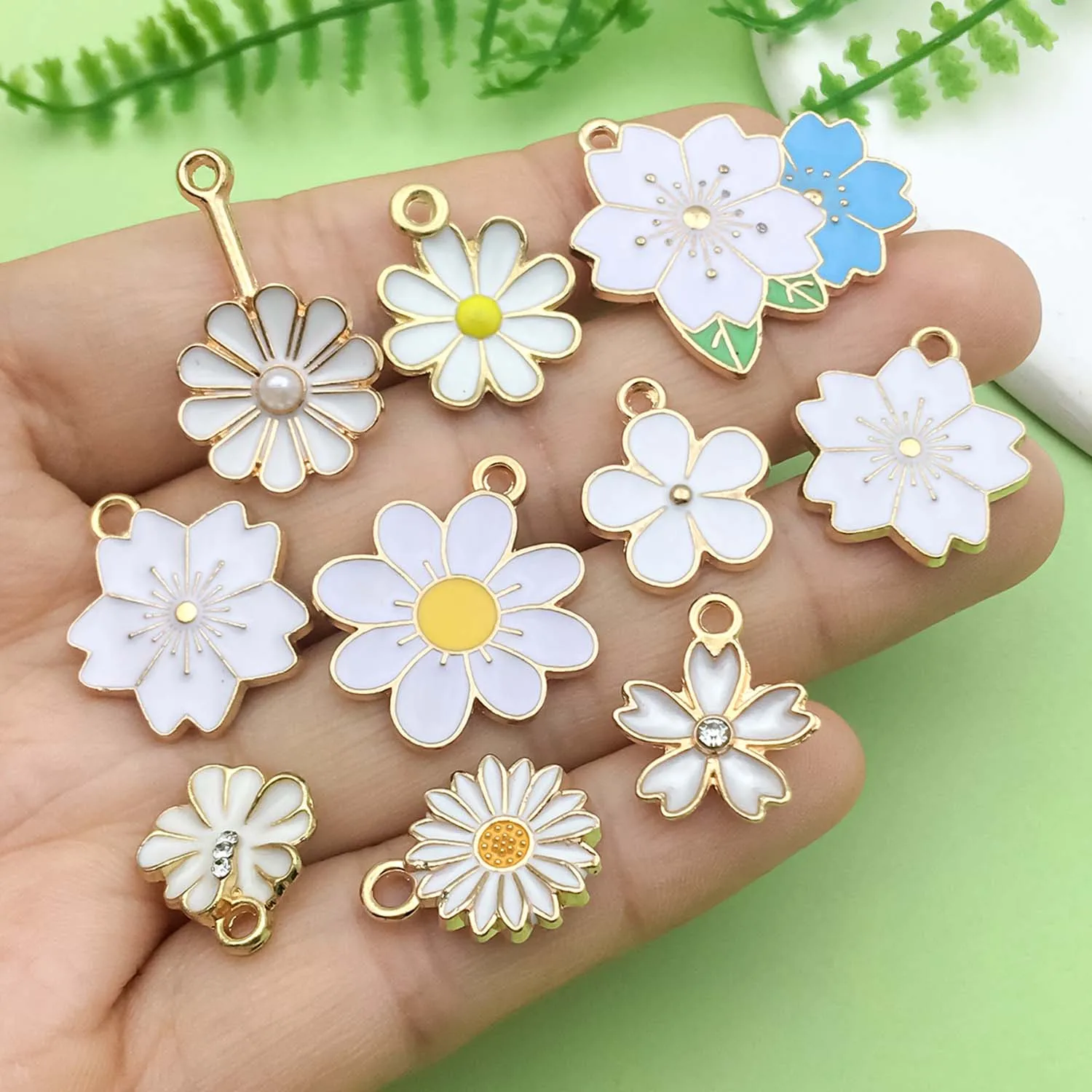 30pcs White Enamel Flower Charms Alloy Small Daisies, Cherry Blossoms, Sunflower Pendants For DIY Jewelry Making Accessories
