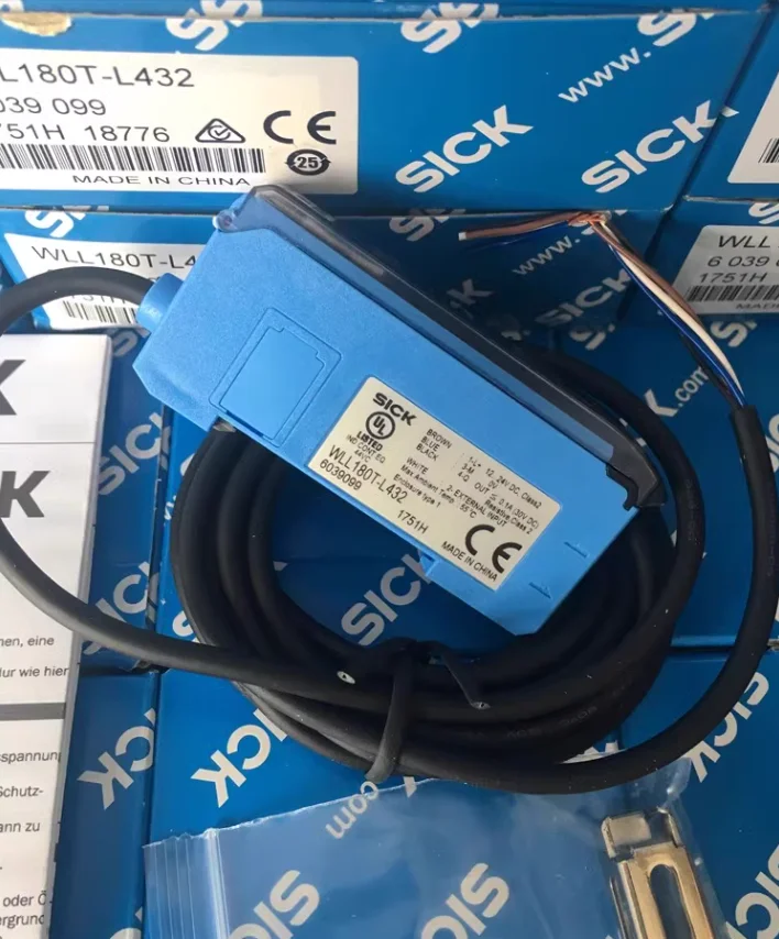 Original Sick Fiber Amplifier Ll3-Db01 Ll3-Dm01 Ll3-Tb01 Gll170T Wll180T