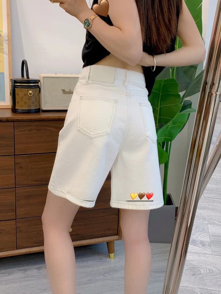 

Женские джинсовые шорты Faan Xiaofan: охлаждающие, свободные, с высокой талией, светло-голубые, летние, новые, утягивающие, длиной до колена