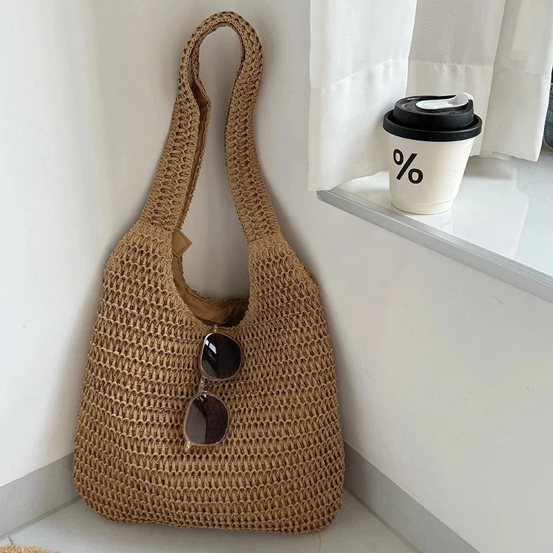 Image of Modische Rattan-Schultertaschen für Damen, gewebte Handtaschen mit großem Fassungsvermögen, Sommer-Strandtaschen aus Stroh, lässige Tragetaschen