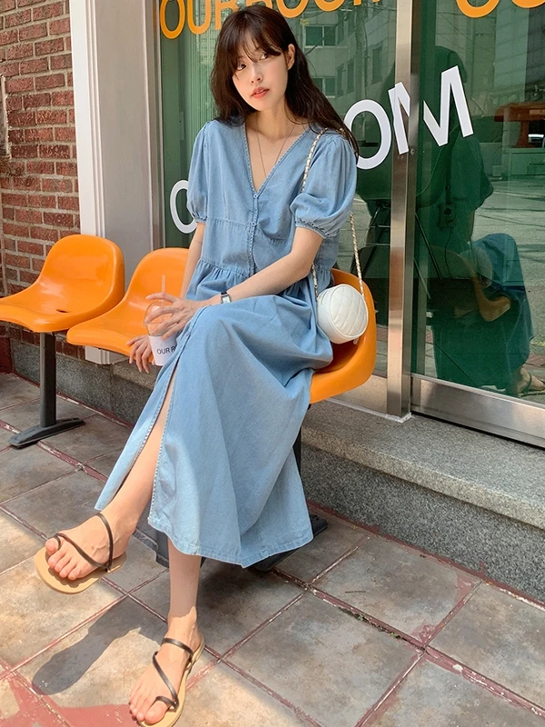 루즈핏 A라인 롱 데님 원피스 여성용 버블 소매 V넥 워싱 슬리밍 부드러운 싱글 버튼 스플릿 코튼 봄 가을