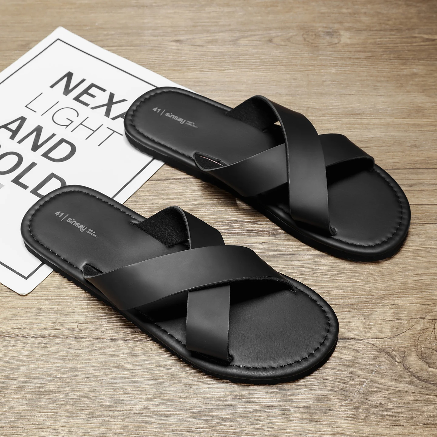Summer men's slippers British outdoor flat flip-flops leisure slippers indoor home men's breathable sandals non-slip sandals 46