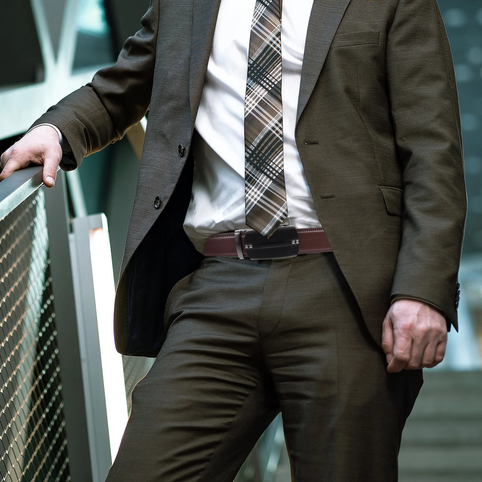 

1Pcs Automatic Buckle Male Belt Scratch Resistant Waist Strap Durable Businessmen Formal Gentlemen Waistband Fashion